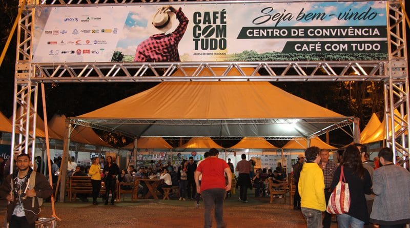 Centro de Convivência do Café com Tudo atraiu grande público em Varginha (MG)