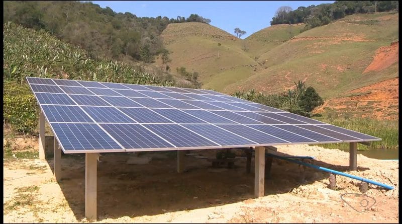 Produtor de Alfredo Chaves, ES, usa energia solar para irrigar lavouras de café